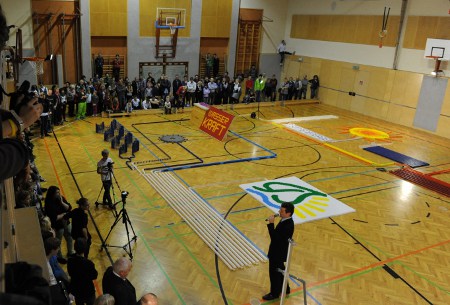 Turnhalle2